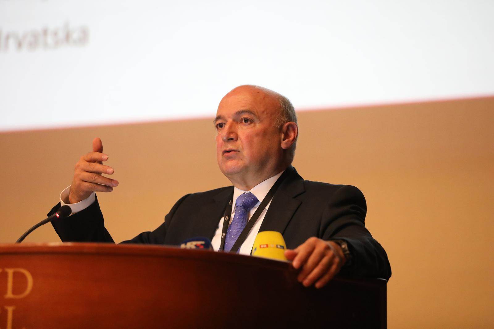Ljubo Jurčić Ljubo Jurčić