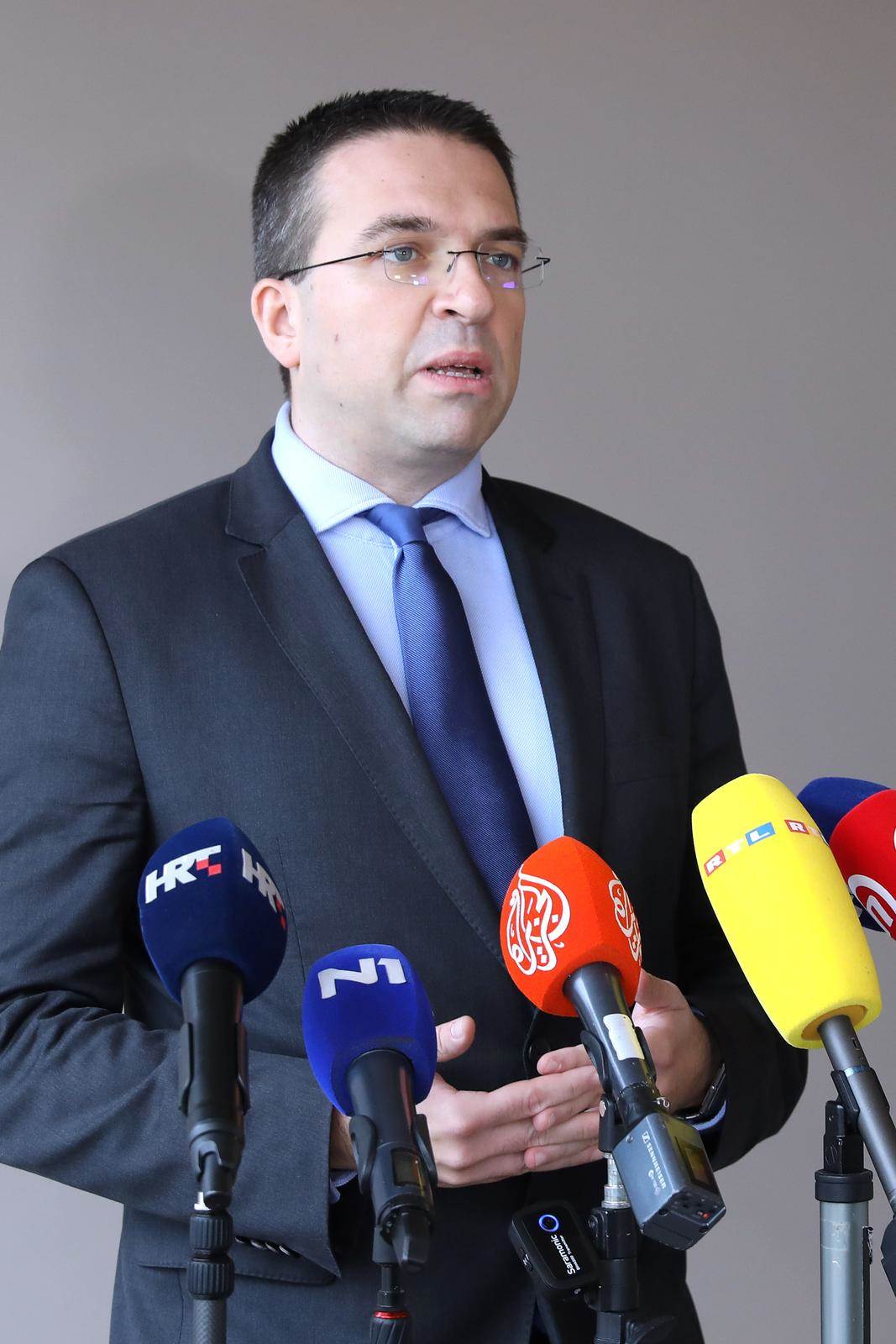 Tomislav Sokol   Tomislav Sokol