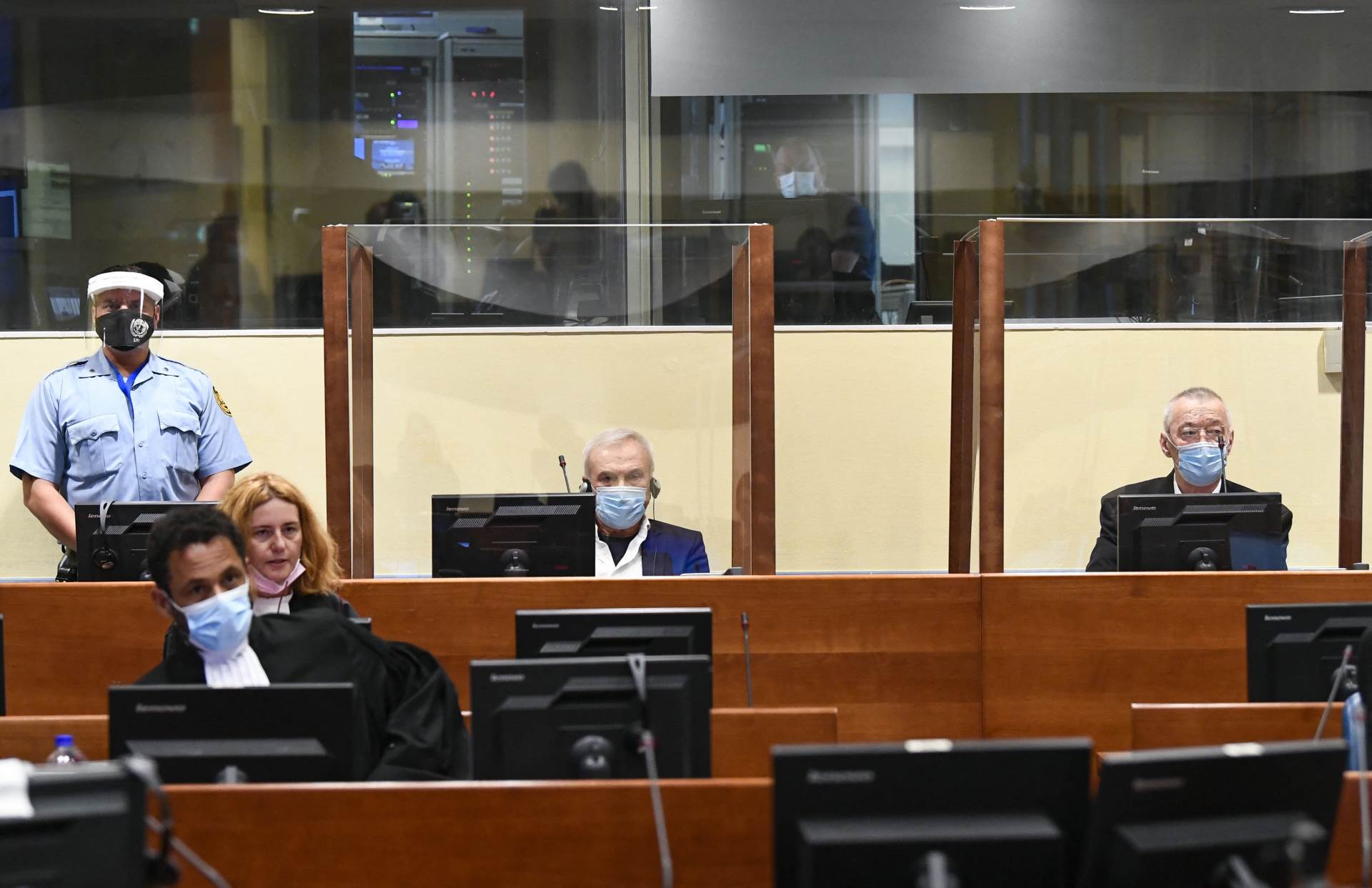 Jovica Stanišić i Frenki SImatović na Haaškom sudu Jovica Stanišić i Frenki SImatović na Haaškom sudu