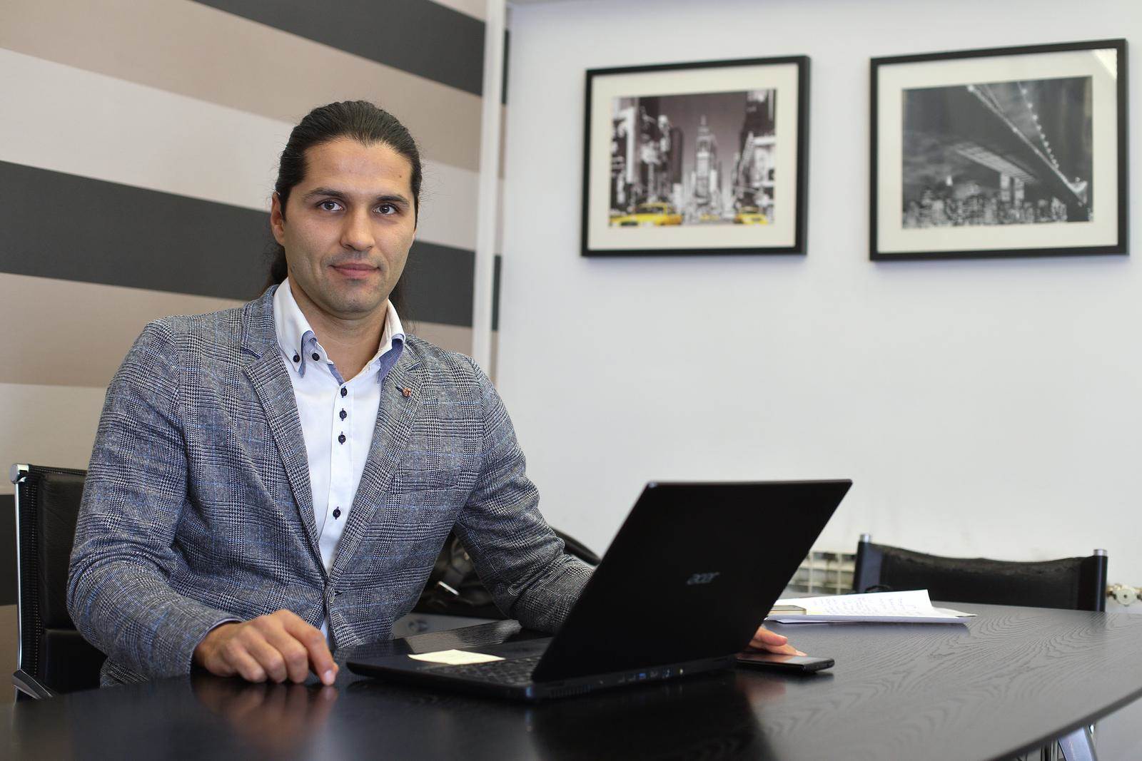 Boro Vujović   Boro Vujović