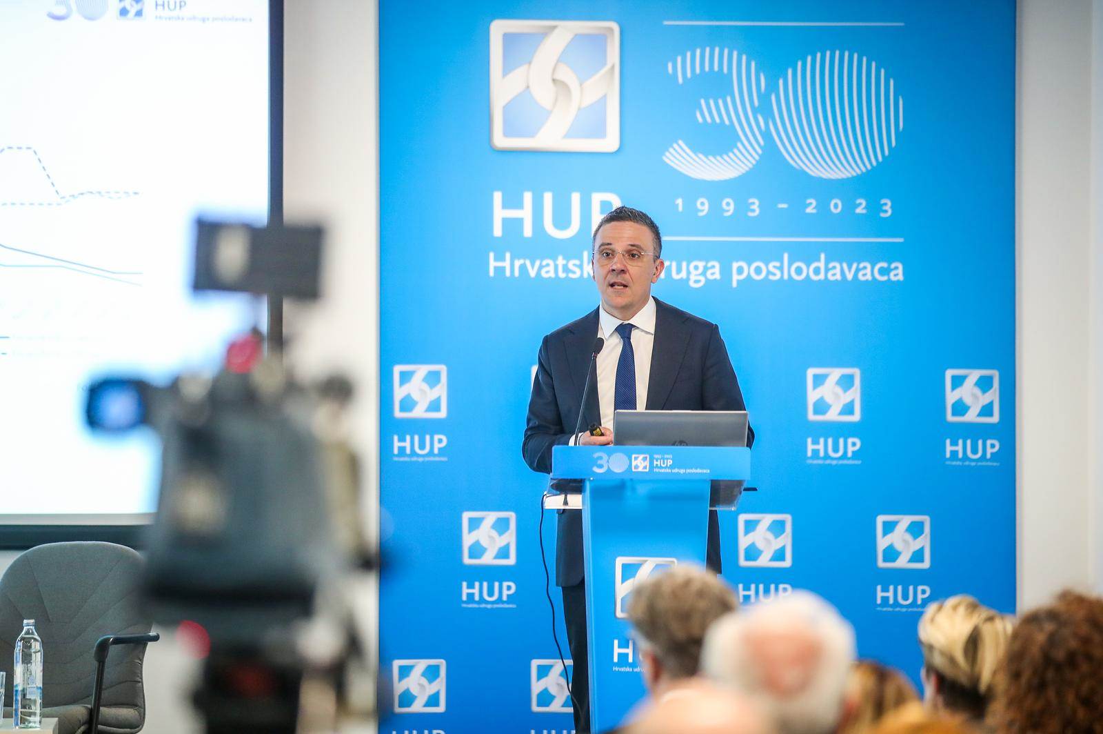 Hrvoje Stojić Hrvoje Stojić