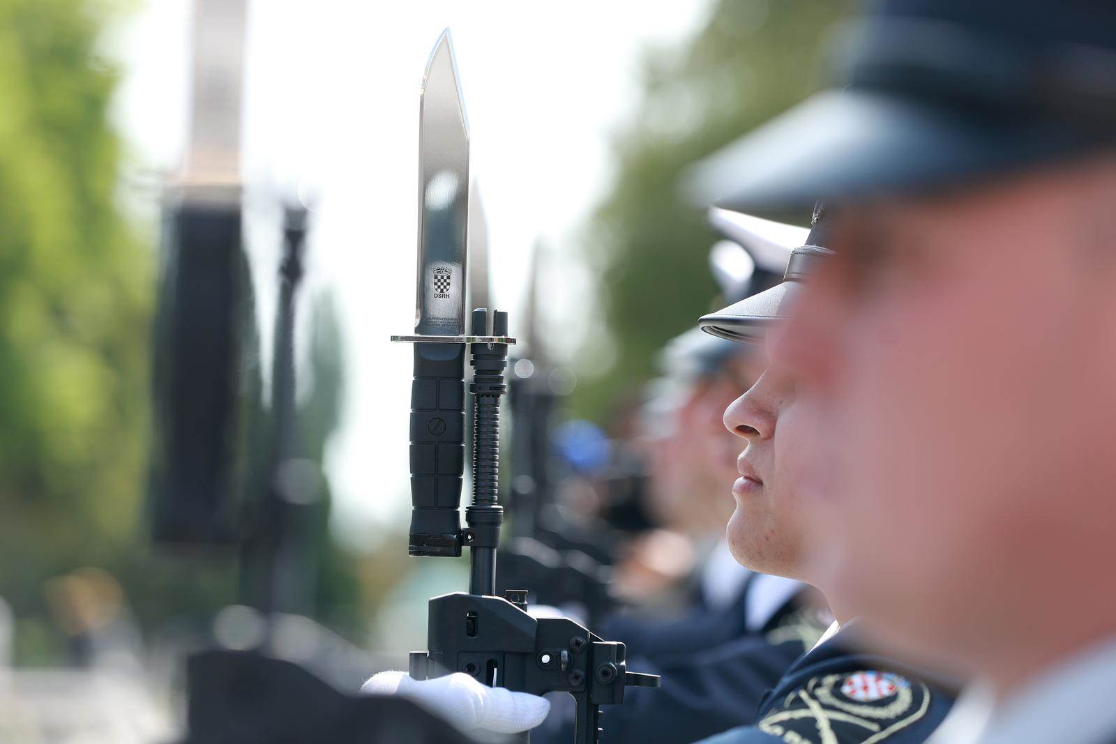 Hrvatska vojska   Hrvatska vojska