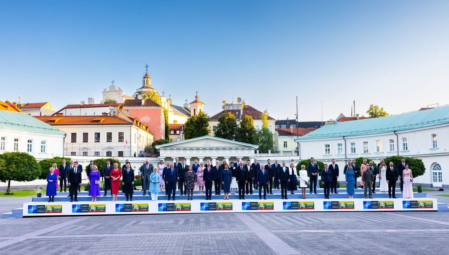 NATO summit   NATO summit