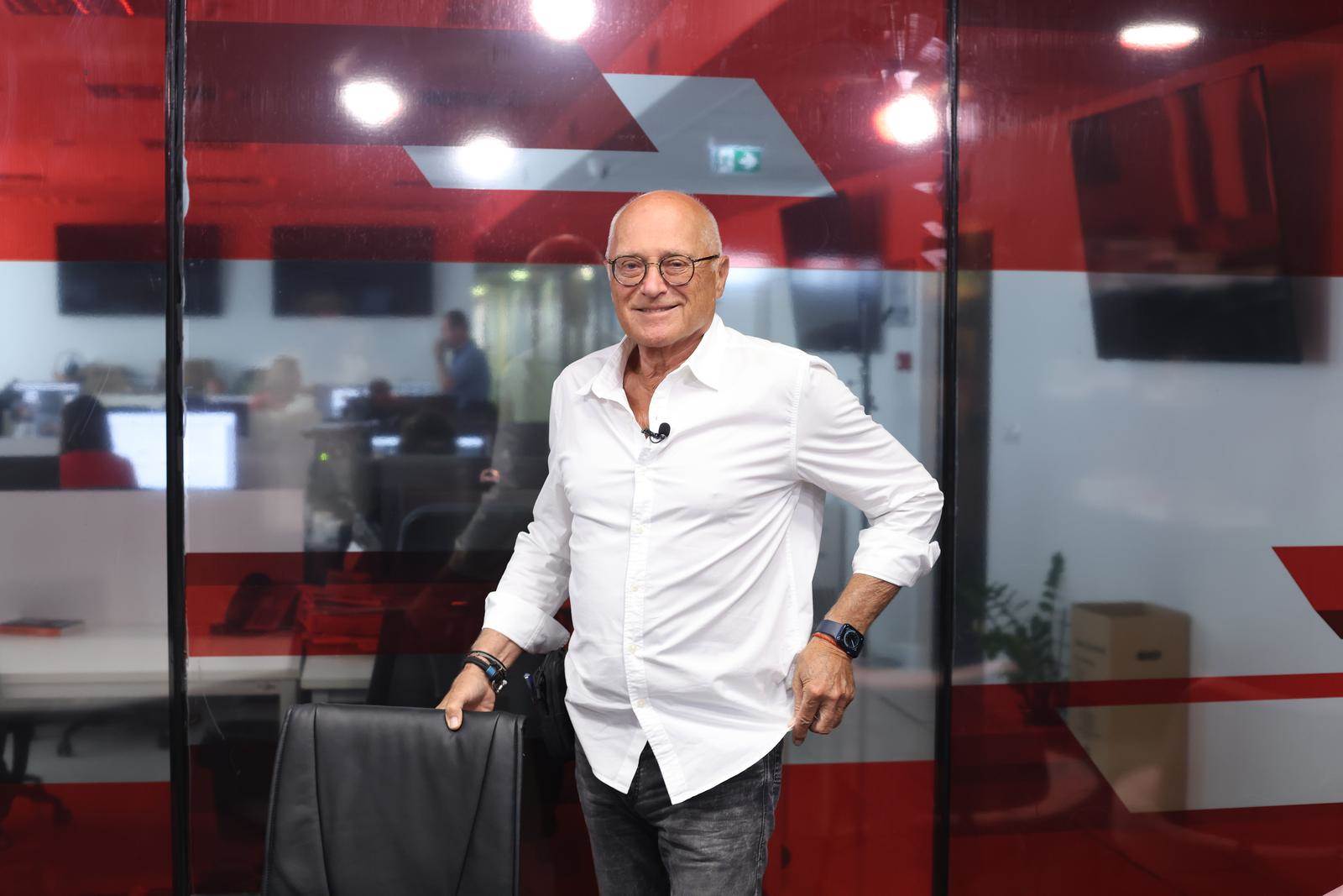 Davor Štern Davor Štern