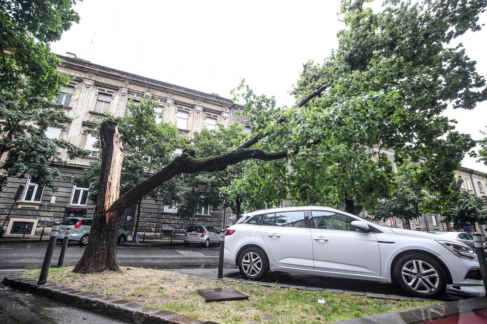  Olujno nevrijeme u Zagrebu 