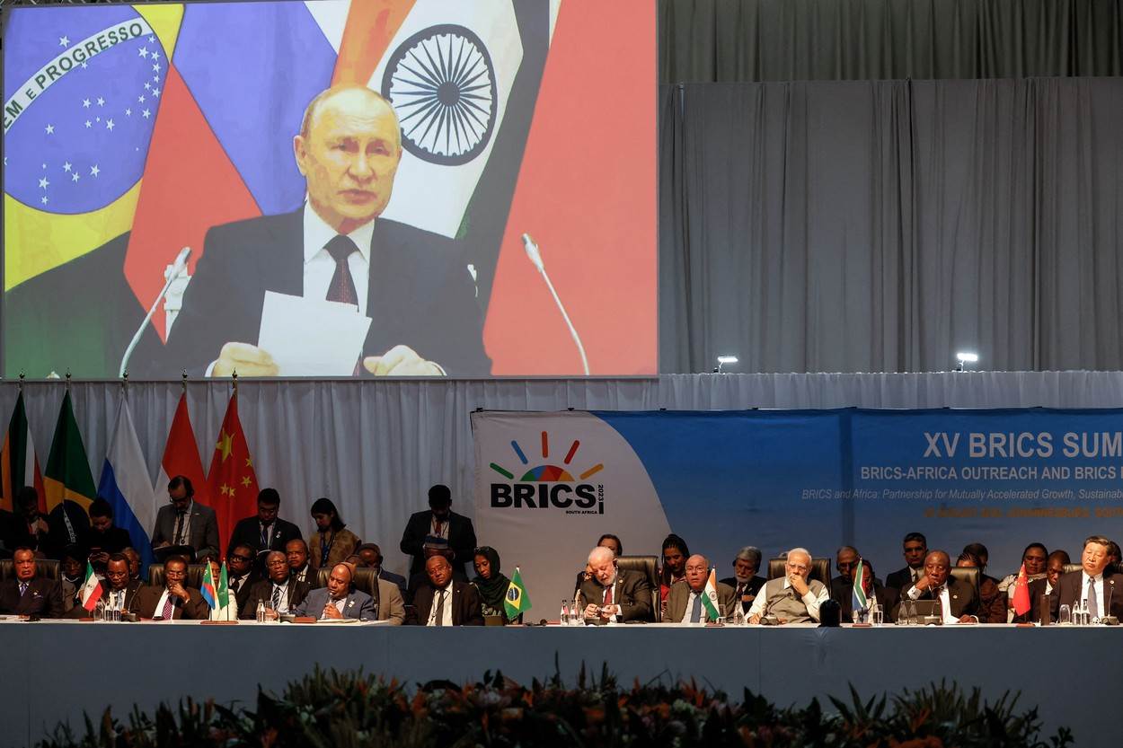 Ruski predsjednik Vladimir Putin obraća se putem videoveze Ruski predsjednik Vladimir Putin obraća se putem videoveze