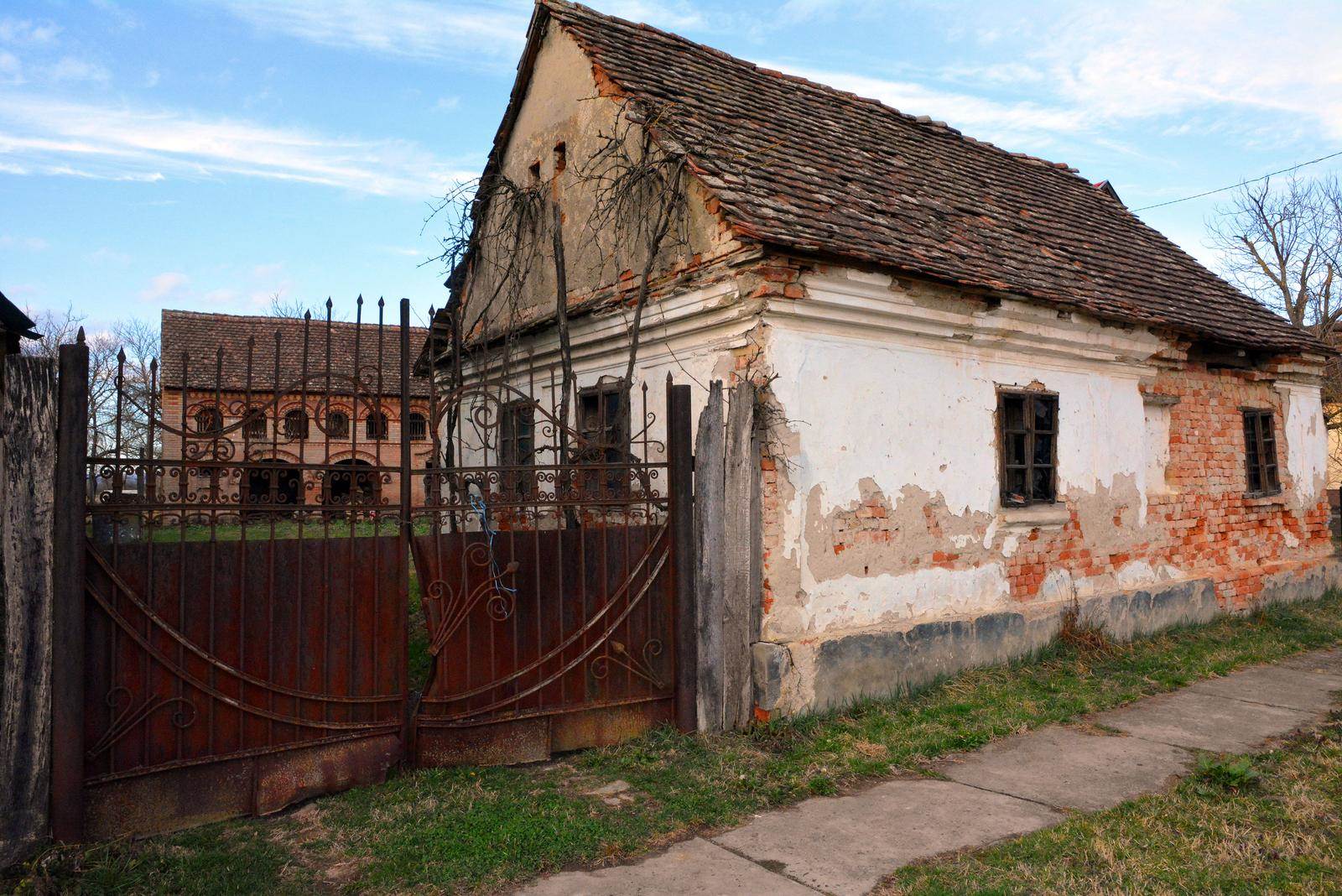  napuštene kuće u Slavoniji 