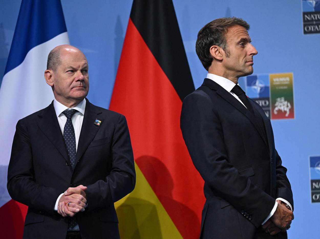  Olaf Scholz i Emmanuel Macron 