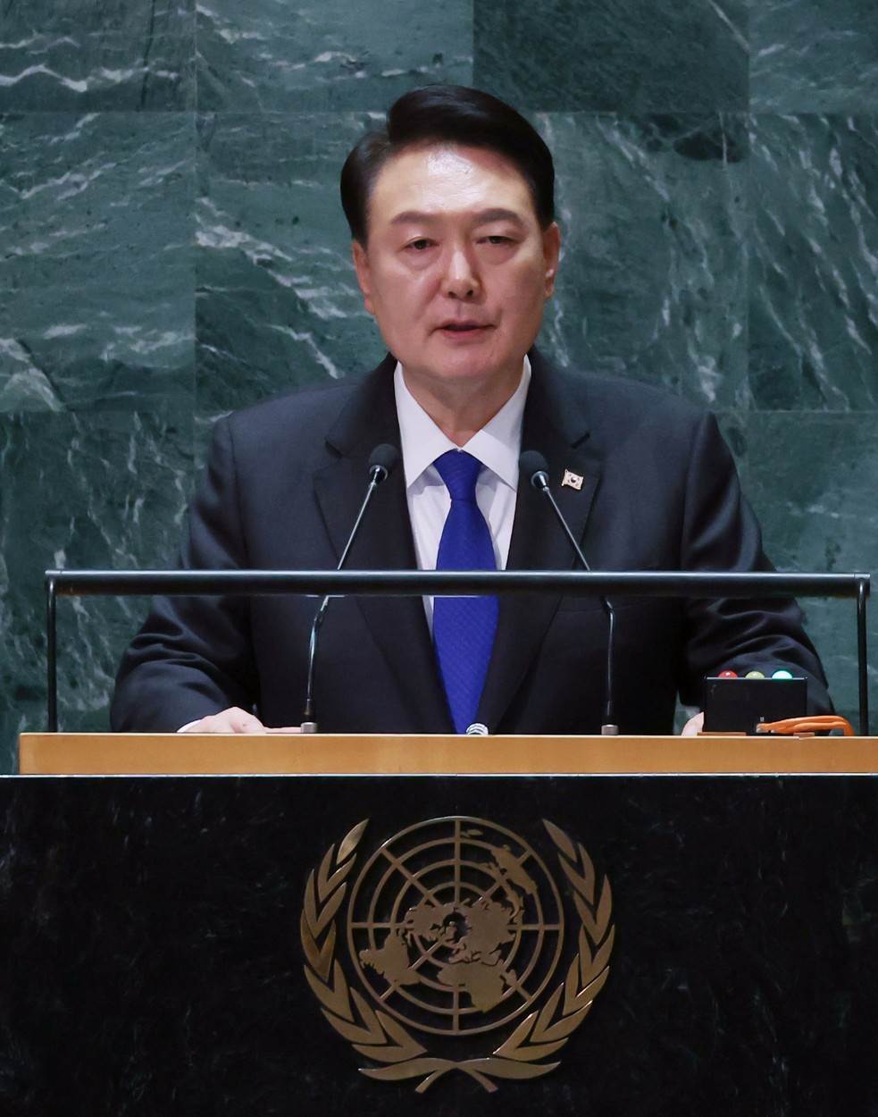 Južnokorejski predsjednik Yoon Suk Yeol u govoru pred Općon skupštinom UN-a Južnokorejski predsjednik Yoon Suk Yeol u govoru pred Općon skupštinom UN-a