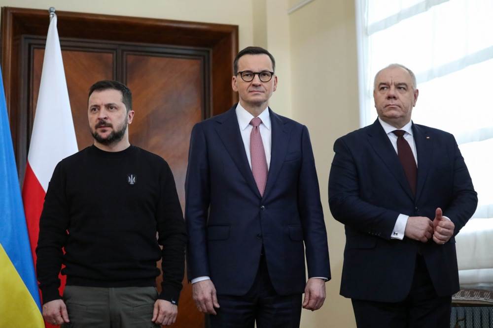 11400140.jpg   11400140.jpg