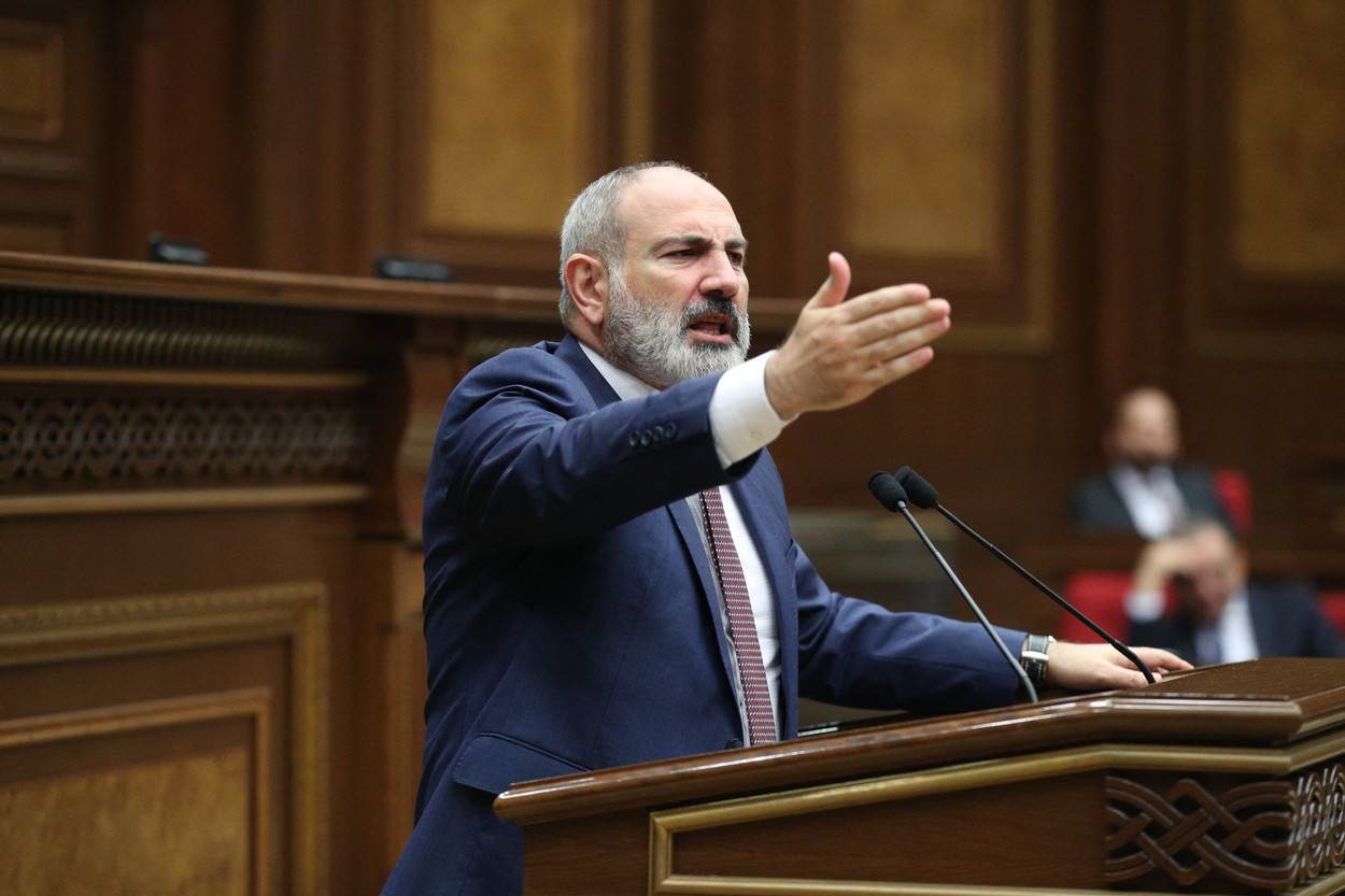 Armenski premijer Nikol Pašinjan Armenski premijer Nikol Pašinjan
