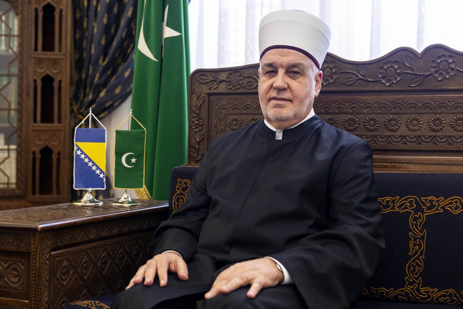 Husein Kavazović   Husein Kavazović