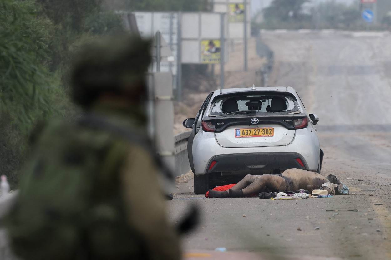  Izraelski vojnik na granici s Gazom i ubijeni militant Hamasa 