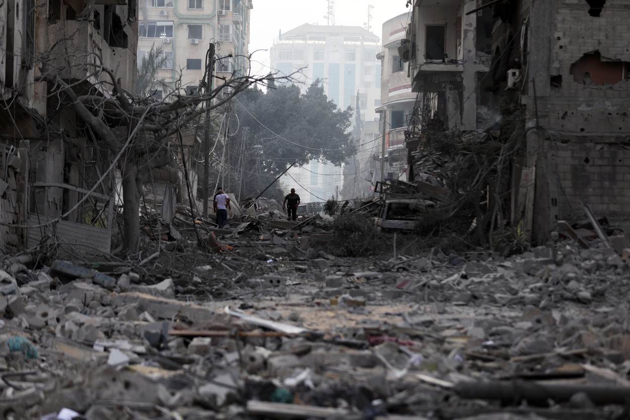 Gaza nakon izraelskog bombardiranja Gaza nakon izraelskog bombardiranja