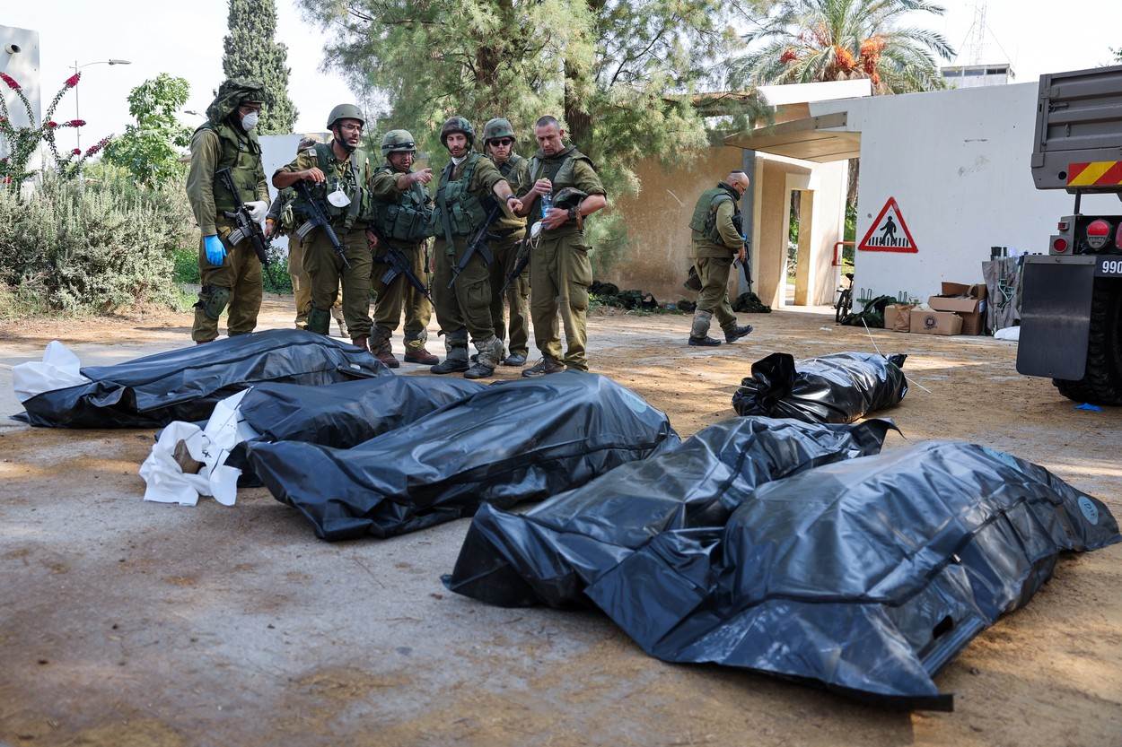 Žrtve Hamasovih terorista u kibucu Kfar Aza u Negevu 