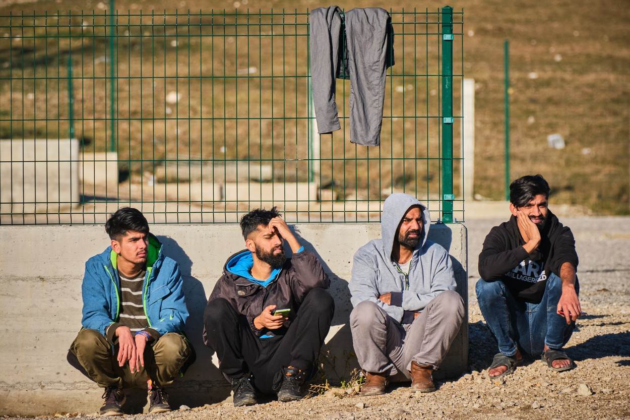 Ilegalni migranti na području Bihaća Ilegalni migranti na području Bihaća