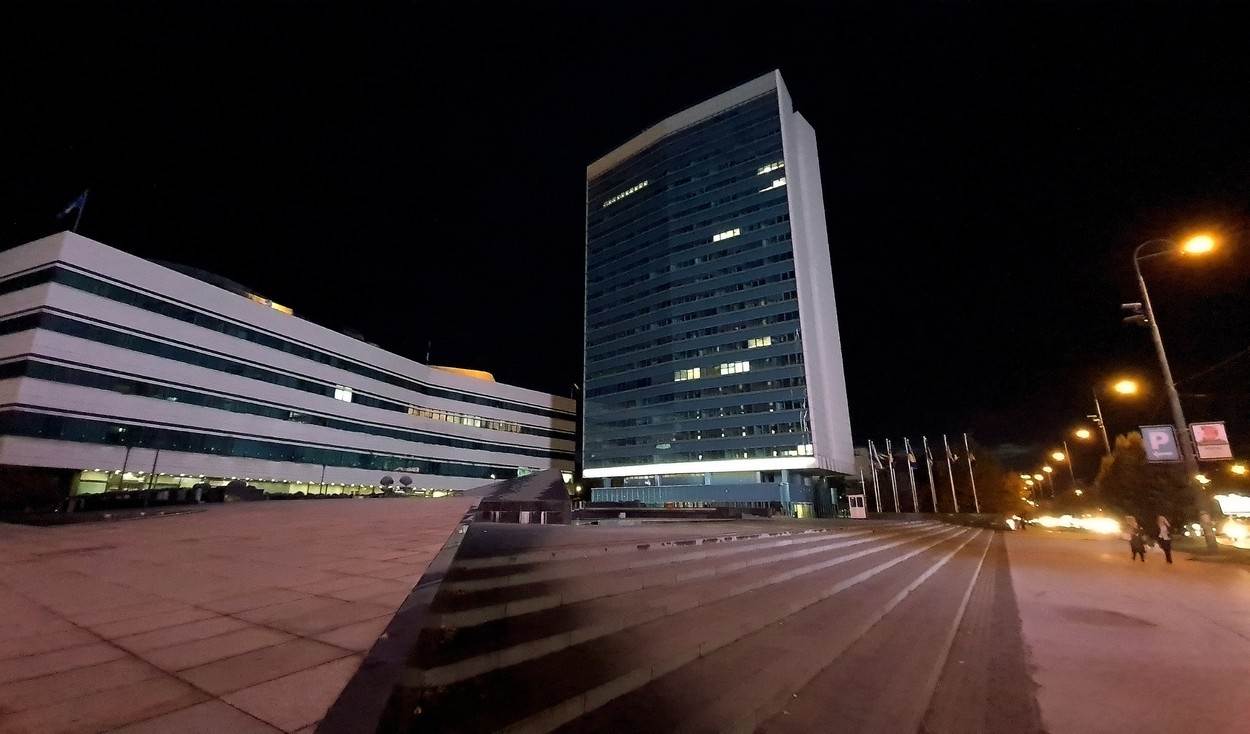 Vijeće ministara BiH i Parlamentarna skupština BiH u Sarajevu Vijeće ministara BiH i Parlamentarna skupština BiH u Sarajevu