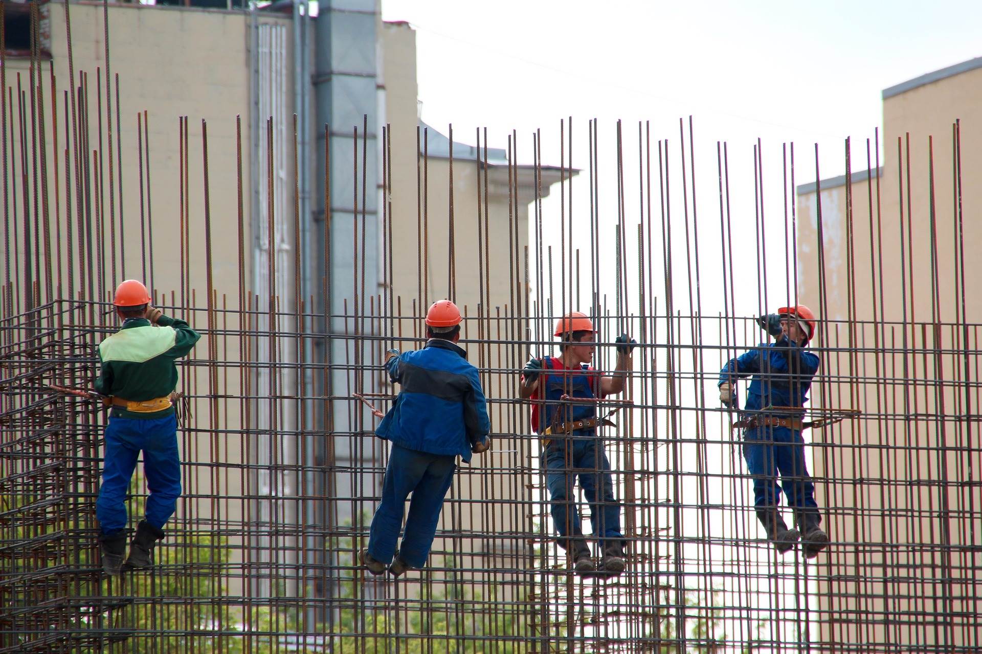 steel-workers-1029665_1920.jpg steel-workers-1029665_1920.jpg