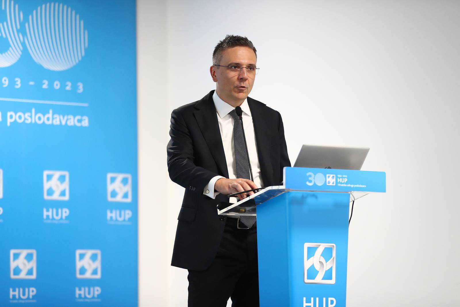 Hrvoje Stojić Hrvoje Stojić