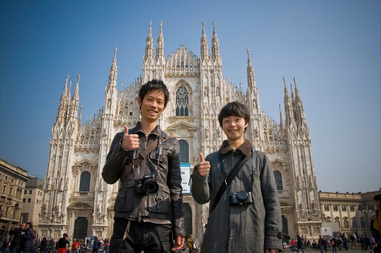  Kineski turisti u Milanu 