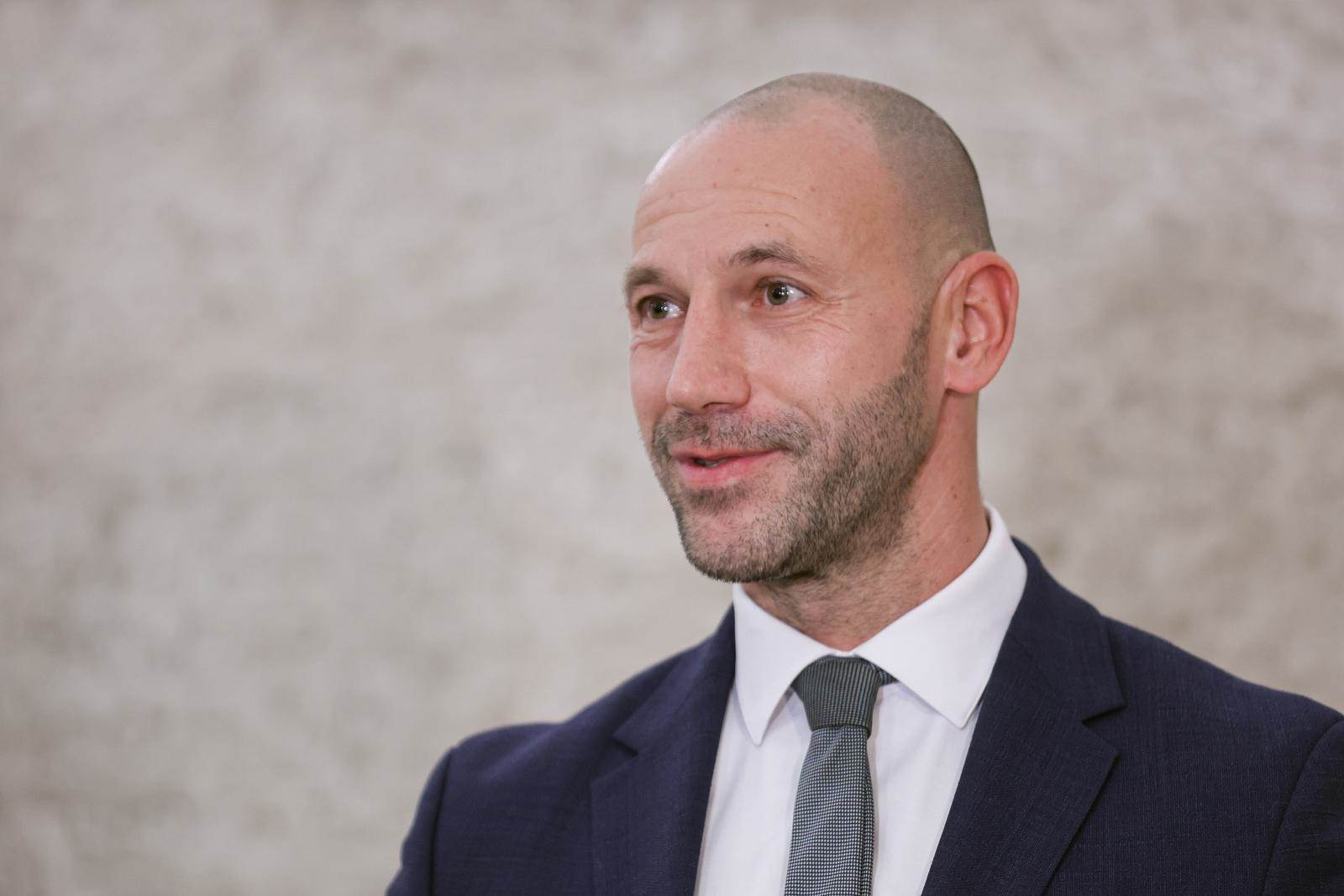 Saborska većina potvrdila Damira Habijana za novog ministra ...