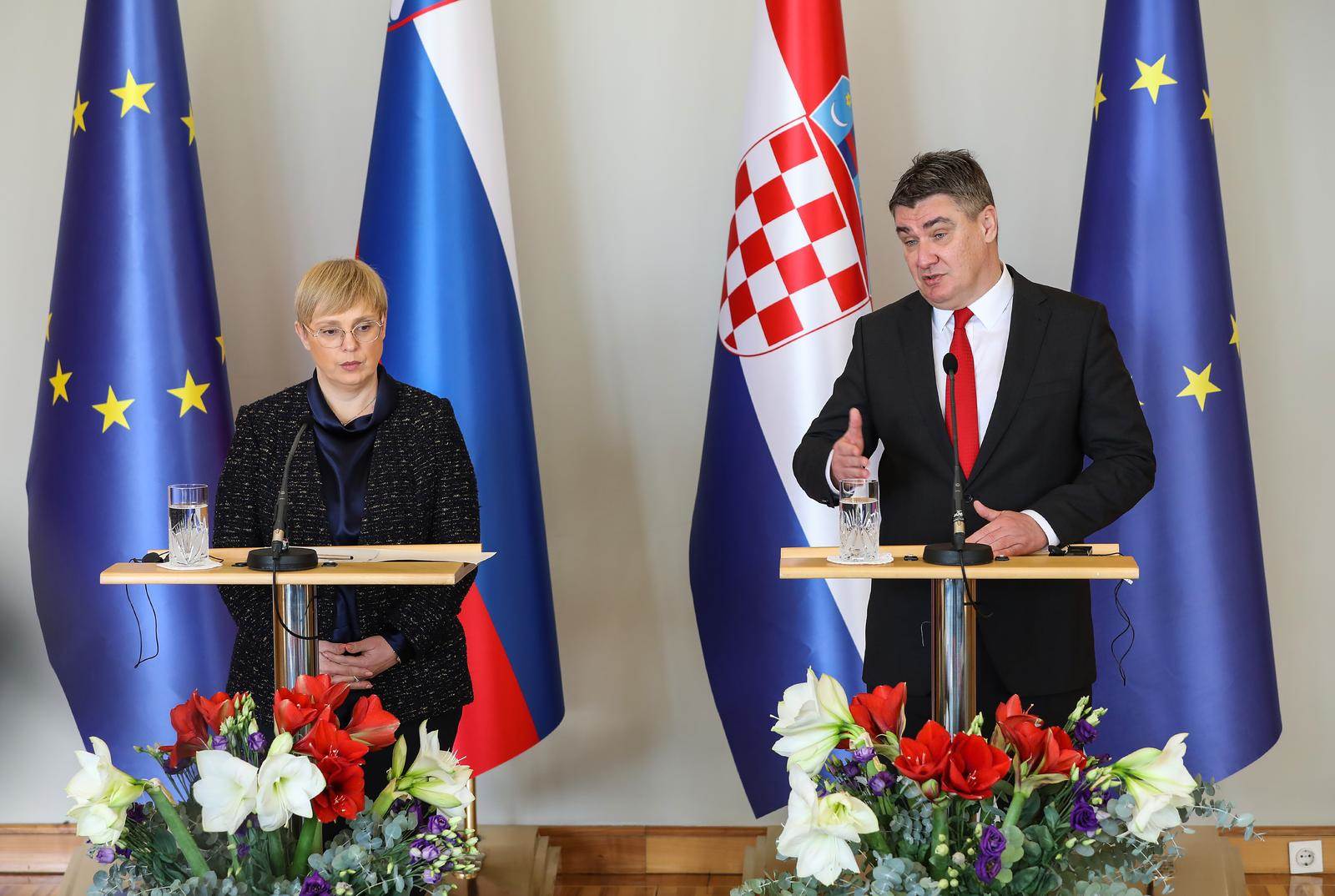 Hrvatski predsjednik Zoran Milanović i slovenska predsjednica Nataša Pirc Musar Hrvatski predsjednik Zoran Milanović i slovenska predsjednica Nataša Pirc Musar