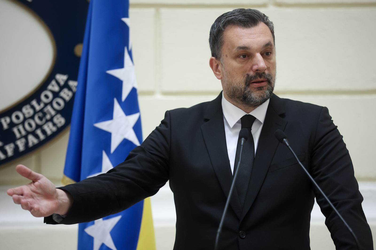 Elmedin Konaković Elmedin Konaković