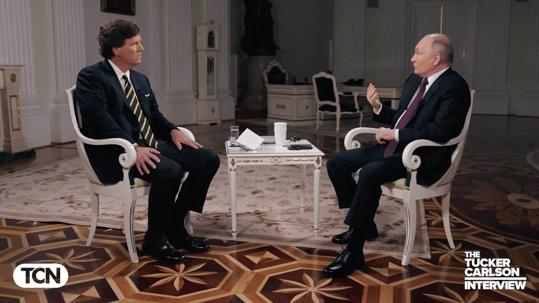  Tucker Carlson i Vladimir Putin 