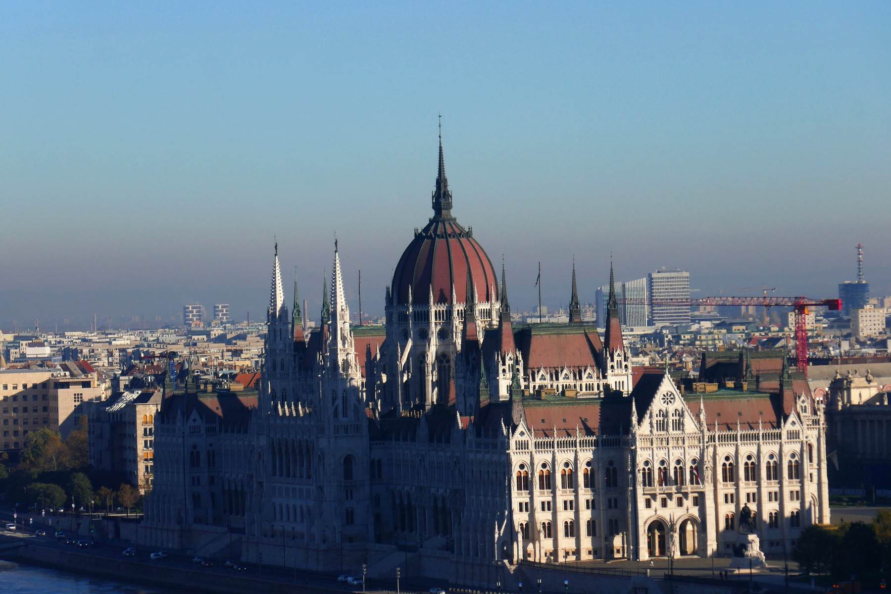  Mađarski parlament 