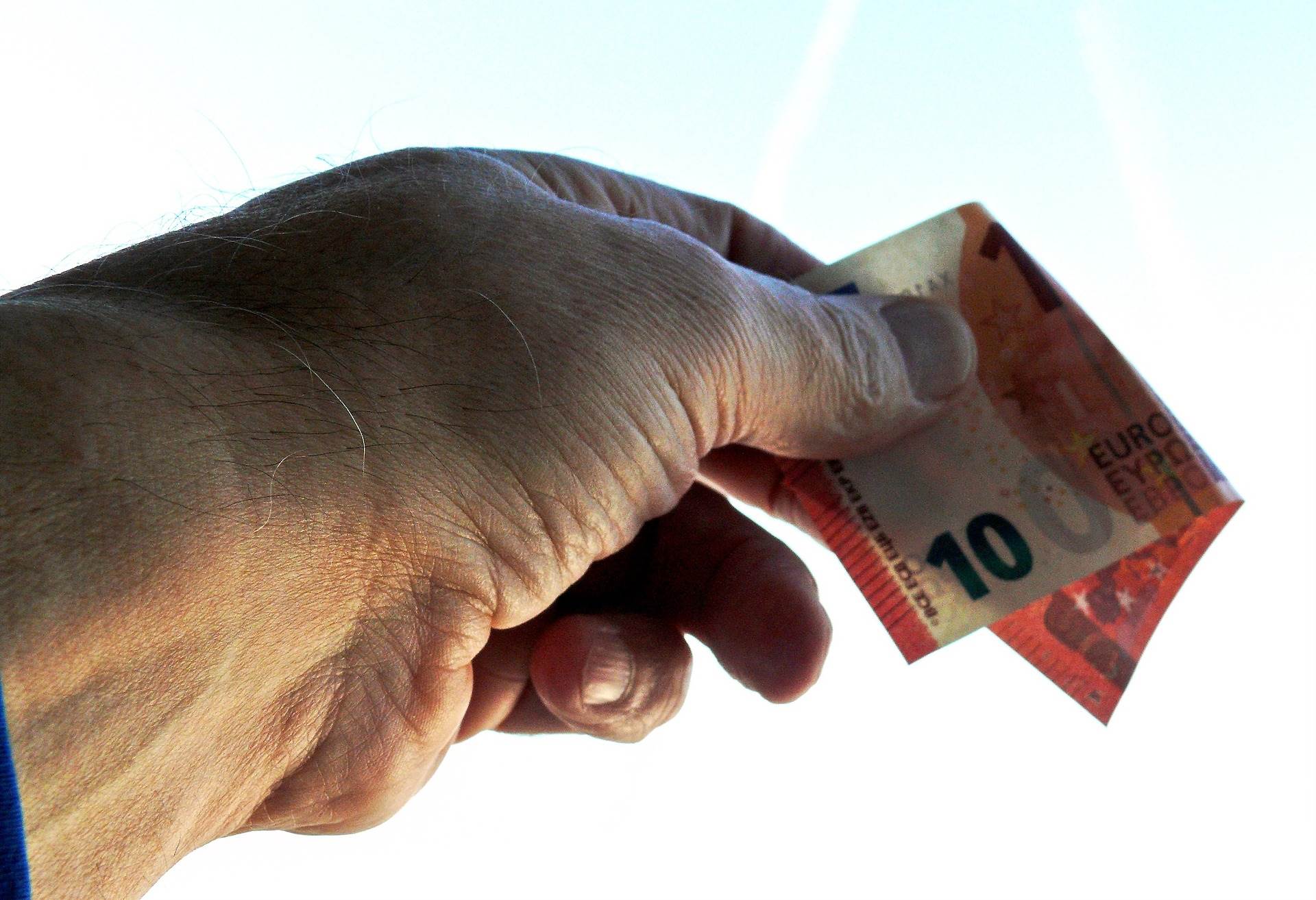 give-1545697_1920.jpg   give-1545697_1920.jpg