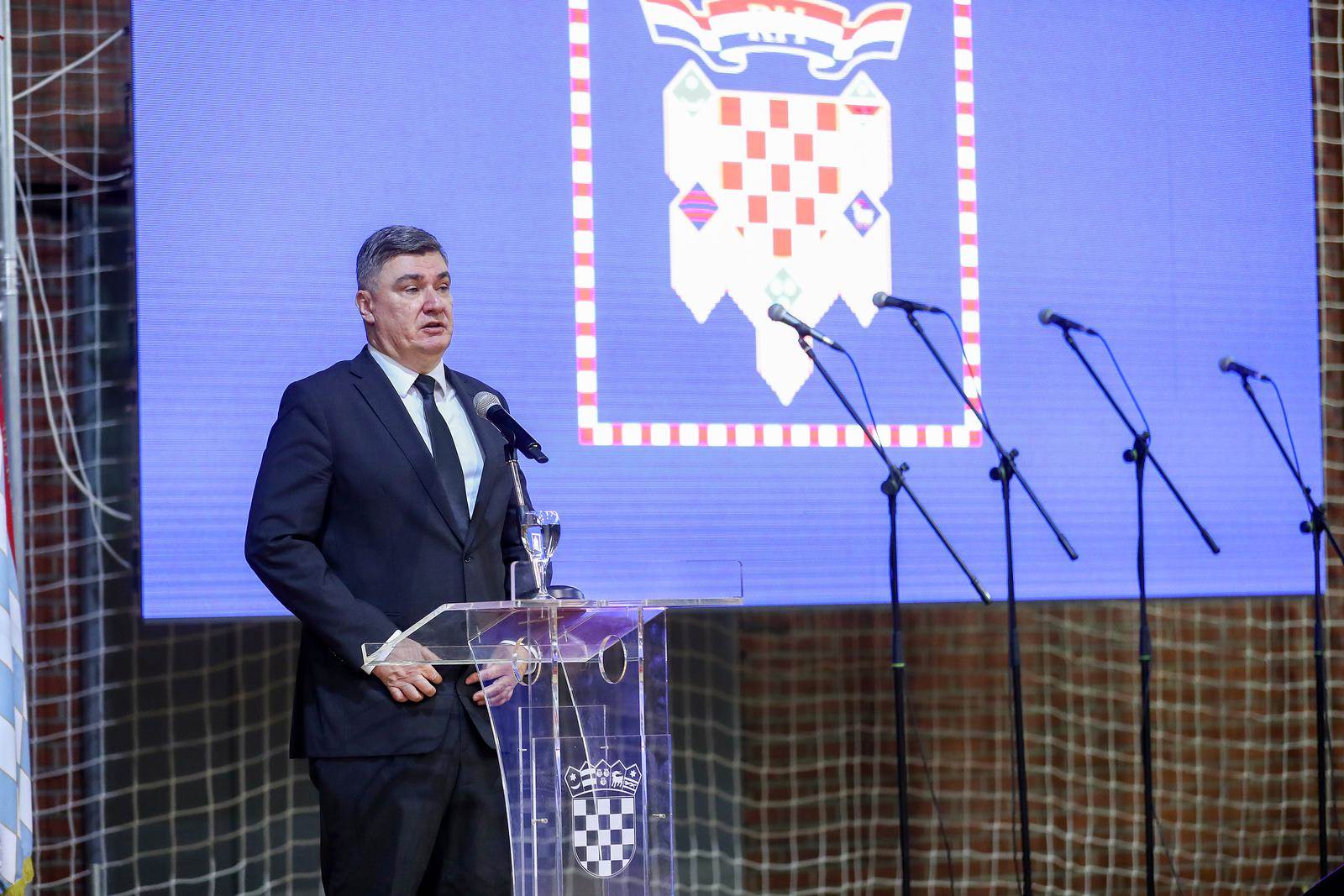 Zoran Milanović   Zoran Milanović