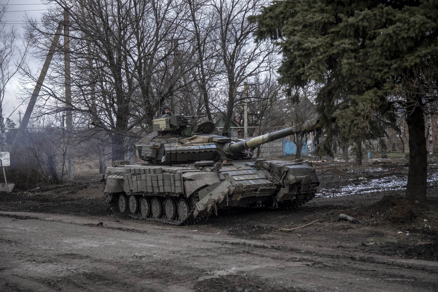  Ruski tenk u Donjeckoj oblasti na istoku Ukrajine 