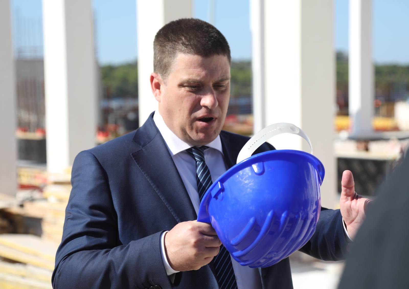 Oleg Butković   Oleg Butković