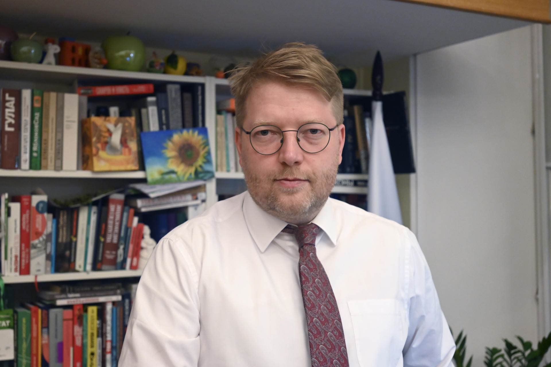 RUSSIA-YABLOKO-PUTIN.jpg   RUSSIA-YABLOKO-PUTIN.jpg