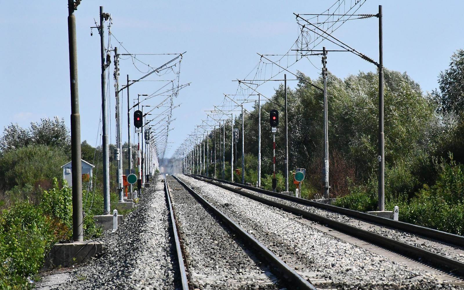 Željeznička pruga Željeznička pruga