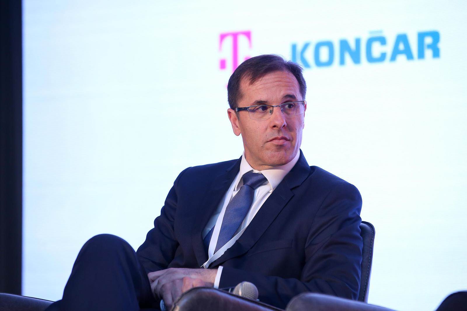 Goran Šaravanja   Goran Šaravanja