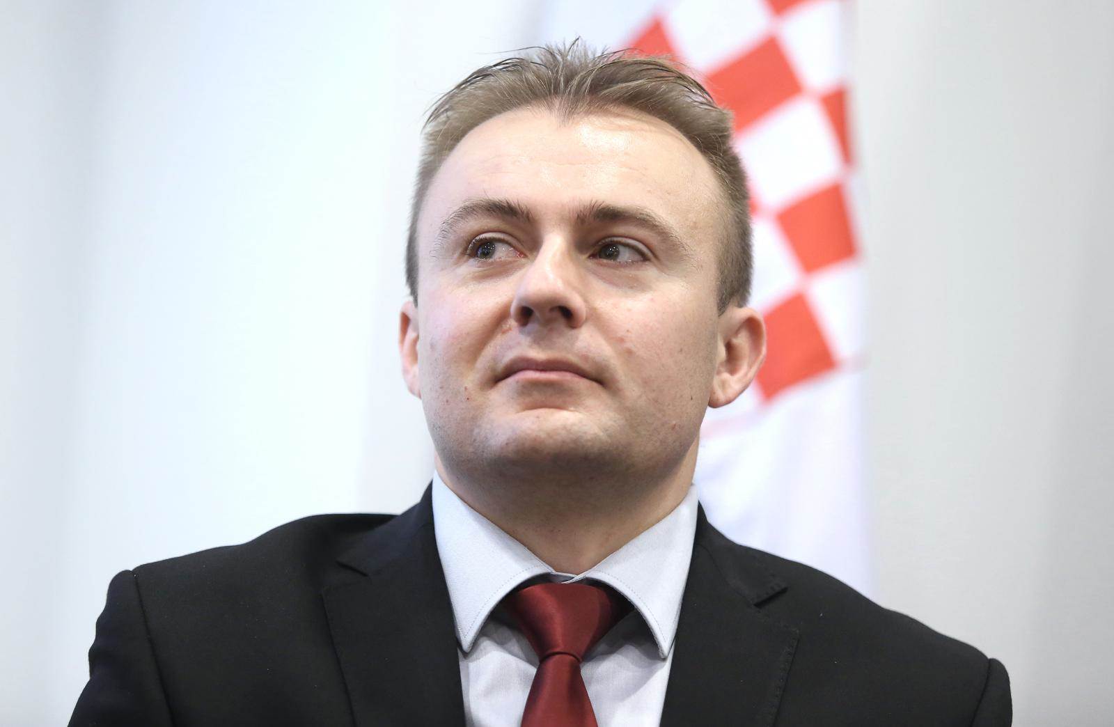 Kristijan Kotarski   Kristijan Kotarski