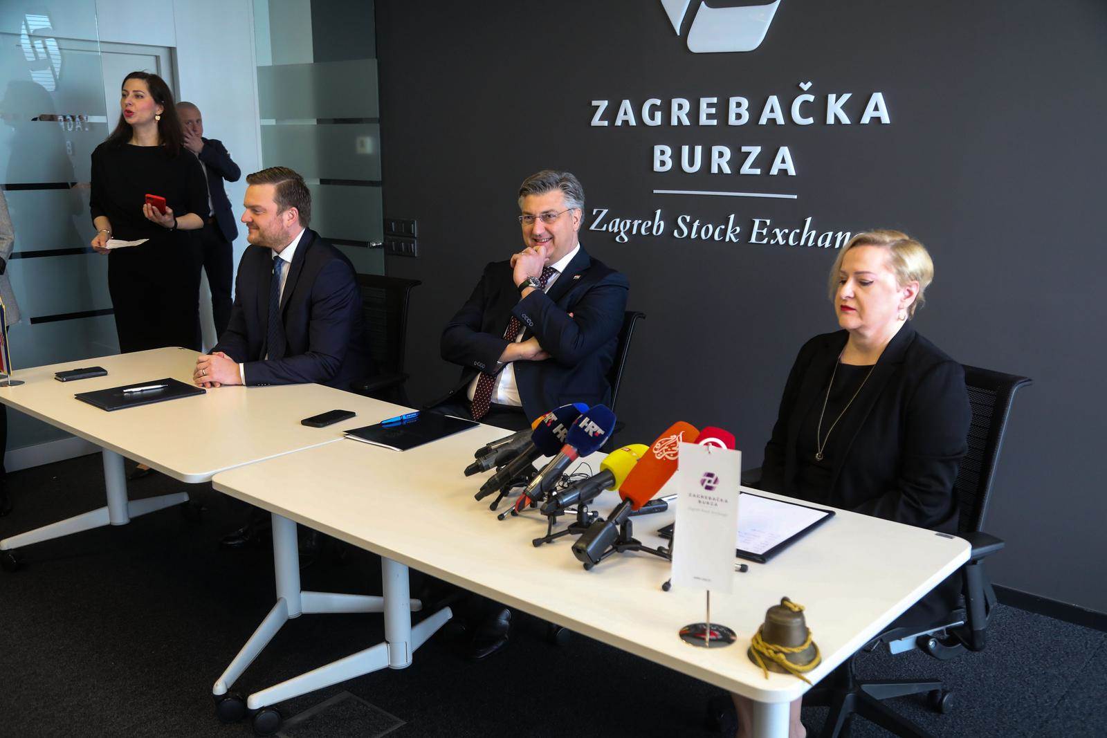 ugovor o uvrštenju 'narodnih obveznica' na Zagrebačku burzu ugovor o uvrštenju 'narodnih obveznica' na Zagrebačku burzu