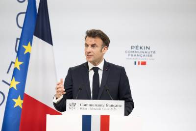 Emmanuel Macron u Pekingu Emmanuel Macron u Pekingu
