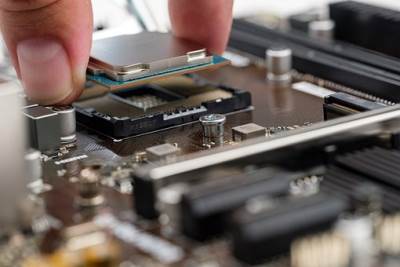cpu-4393378__340.jpg cpu-4393378__340.jpg