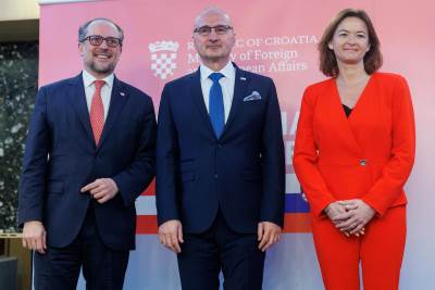 Alexander Schallenberg, Gordan Grlić Radman i Tanja Fajon Alexander Schallenberg, Gordan Grlić Radman i Tanja Fajon