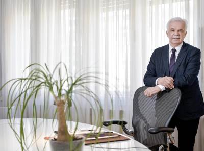 Mladen Vedriš  Mladen Vedriš