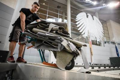 8523069.jpg  8523069.jpg