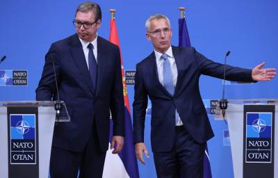 Aleksandar Vučić i Jens Stoltenberg 