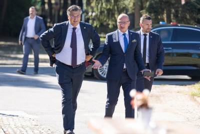 Andrej Plenković   Andrej Plenković