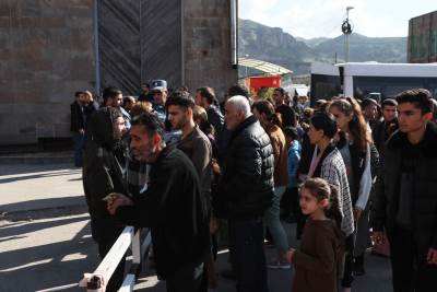 izbjeglice iz Gorskog Karabaha u Armeniji izbjeglice iz Gorskog Karabaha u Armeniji