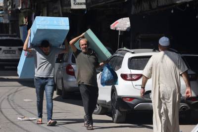 Palestinci bježe iz Gaze Palestinci bježe iz Gaze