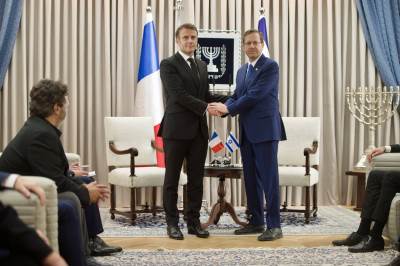 Emmanuel Macron i Isaac Herzog 