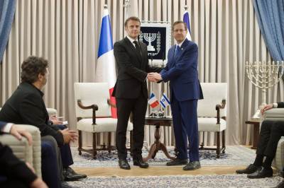 Emmanuel Macron i Isaac Herzog Emmanuel Macron i Isaac Herzog
