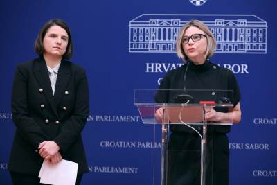 Saborske zastupnice Možemo Jelena Miloš i Sandra Benčić Saborske zastupnice Možemo Jelena Miloš i Sandra Benčić